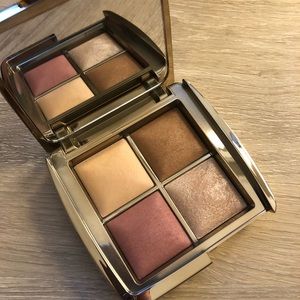 Hourglass Ambient Lighting Edit Unlocked Palette